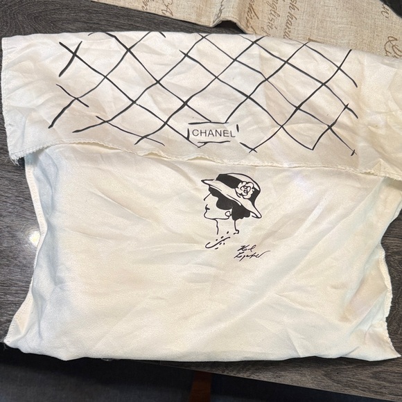 Chic Beige Quilted Women's Bag - Picture 6 of 6